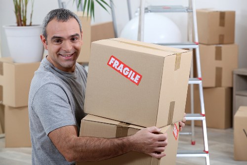 Removal van service for South Kensington apartment moves