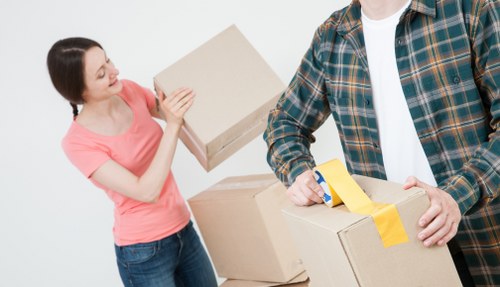 Free estimate for a man and van move in South Kensington