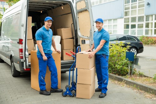 Commercial and residential removals across South Kensington