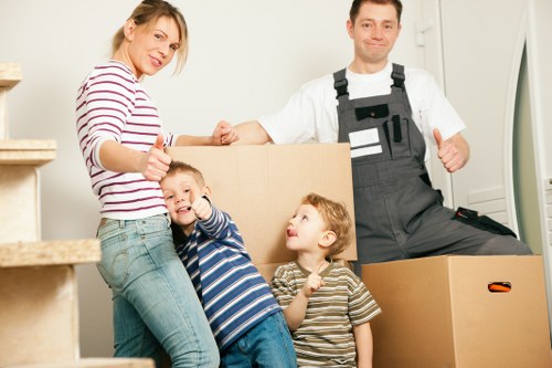 Local moving service helping with access and delivery in South Kensington